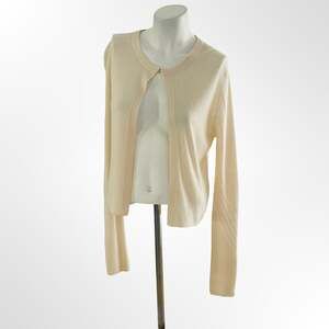 Cream Knit Hook-and-Eye Front Cropped Cardigan